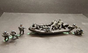 Soldatini scala 1/72 Navy Frogman forze speciali 9 pezzi assemblati e dipinti modellino - Foto 1 di 5