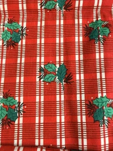 Vintage Quilt Fabric Christmas Holly Leaves On Red And White Plaid 44 x 2 Yards - Picture 1 of 3