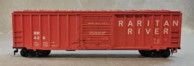 Athearn HO Scale Raritan River 50' Railbox Box Car RR 426 - Image 1 of 4
