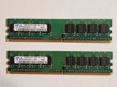2 Samsung Memory Sticks for Desktop / M378T6553CZ3-CD5 / 512mb / DDR2 / 240 pin - Image 1 of 3