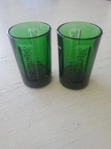 2er Set Jägermeister Schnapsgläser grün Glas geprägtes Logo Deutscher Jäger Schnaps - Bild 1 von 4