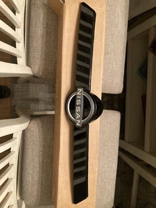 2022-2025 Nissan Pathfinder Tailgate From Bush Moulding Used - Picture 1 of 7