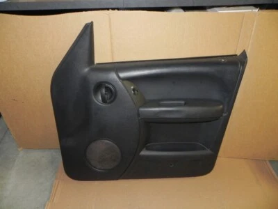2004 Jeep Liberty Sport OEM Front Right Hand Passenger Door Panel, Slate Foto 1 de 4