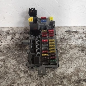 92-95 HONDA CIVIC CX DX SI - INTERIOR CABIN UNDER DASH FUSE BOX RELAY PANEL OEM - Picture 1 of 5
