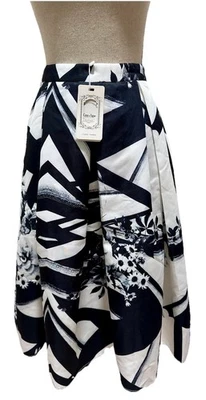 Falda Coeur de Vague Nueva con Etiquetas Negra Blanca Abstracta Línea A Artística Única Capricho M Foto 1 de 4