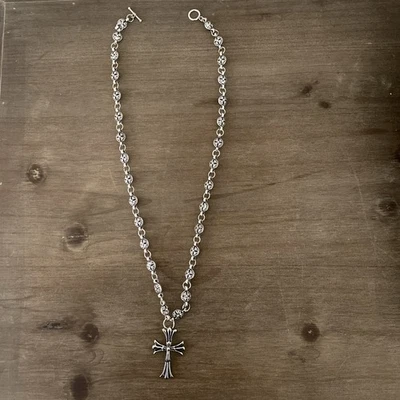 Collar colgante cruz corazones cromo 1:1 plata de ley Foto 1 de 4