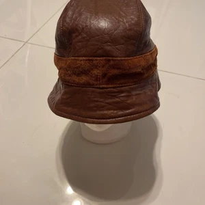 Sombrero cubo vintage de cuero marrón y gamuza con retazos talla única - Imagen 1 de 4