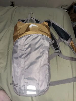 OZARK TRAIL  Hiking Hydration Backpack- 2 Liter Sealed Nozzle - Image 1 of 4