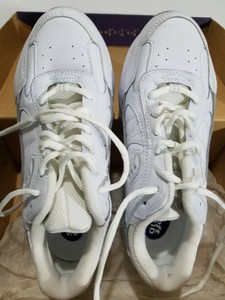 saucony progrid stabil le 4