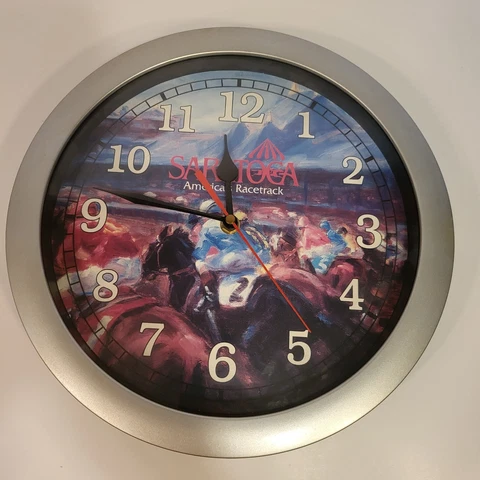 Vintage Saratoga Racetrack 11.5β Round Battery Operated Wall clock Horse Racing Cover