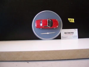 FORD T-BIRD 2003-05 MODELLINO PRESSOFUSO SCALA 1/43 MAISTO CON BASE ESPOSITORE - Foto 1 di 12