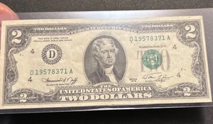 Rare Miscut Right Front Side 1976 2$ Bill, Crisp But Circulated D Series - Picture 1 of 13