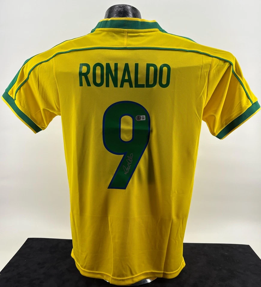 Ronaldo Nazario Signed Brazil Jersey Beckett COA - Image 1 of 1