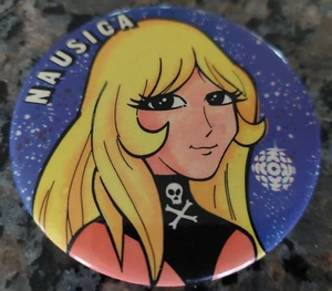 Macarons / Pinbacks " Nausica " ALBATOR " Vintage - Picture 1 of 2