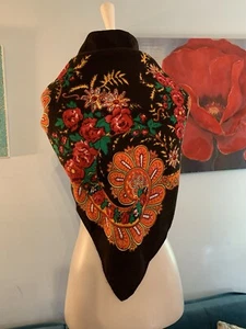 Bufanda Vintage MINHOTO Viana Do Castelo Negra Multicolor Floral Hecha en Portugal - Imagen 1 de 8