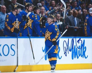 Alex DeBrincat Signed 8x10 Photo Detroit Red Wings NHL All Star Autographed COA - Picture 1 of 1