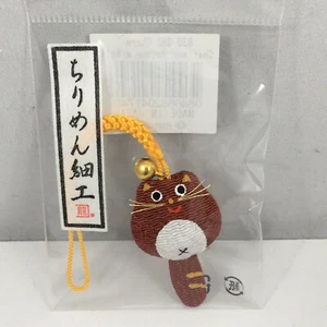 Ciondolo auto telefono chiave Netsuke giapponese chirimen procione rosso con campana made in Japan - Foto 1 di 3