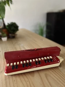 vintage hohner red melodica alto made in germany - Picture 1 of 7