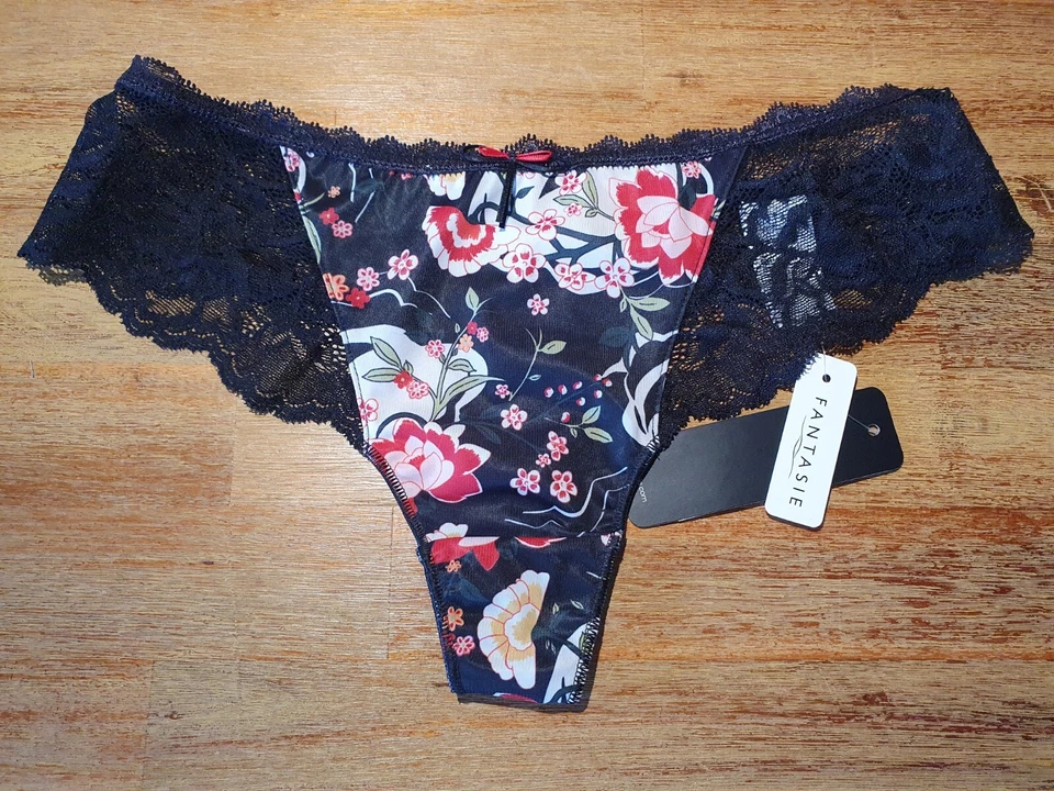 FANTASIE String Thong CLEMENTINE, Gr. 38 - S, schwarz-bunt, NEU+Etikett 29,00 - Bild 1 von 4