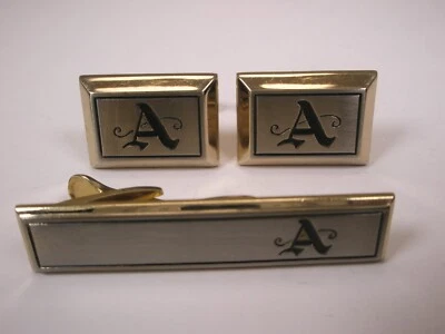 A Monogram Initial Letter Font Vintage HICKOK Cuff Links & Tie Bar Clip - Image 1 of 4