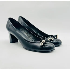 Stuart Weitzman Shoes Womens 7 Black Leather Pump Bow Cap Toe Kitten Chunky Heel - Picture 1 of 12