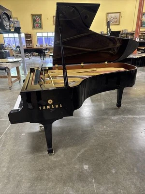 Yamaha C7 1993 Grand Piano Outlet - Image 1 of 4