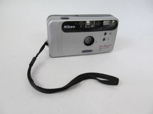 Nikon Fun Touch 5 Camera - Picture 1 of 1