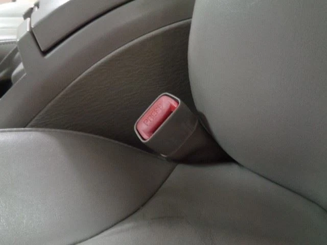 Seat Belt Front Bucket Seat Driver Buckle Fits 04-08 PACIFICA 1884697 Foto 1 de 1