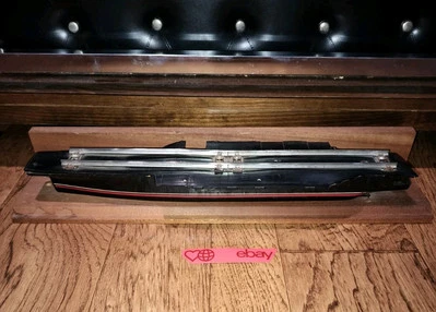 Portaaviones Vintage 21" Negro 1/1250 Modelo Barco con Lionel Track On Mantel  Foto 1 de 4