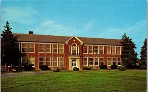 Vintage DE Postcard Delaware Hall State College Psychology Building Dover - Picture 1 of 3