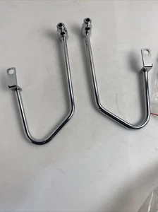 YAMAHA VIRAGO XV 535 Satteltasche Abstandhalter HALTER RECHTS LINKS G4058 - Bild 1 von 8