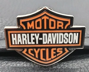 Harley Davidson Bar & Shield Weste & Jacke Pin USA 2011  - Bild 1 von 8