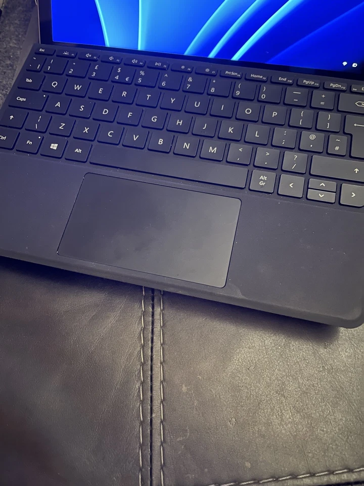 Microsoft Surface Go 2 3 Cover Black Keyboard Magnetic Keys for Tablet and Case - Image 1 of 4