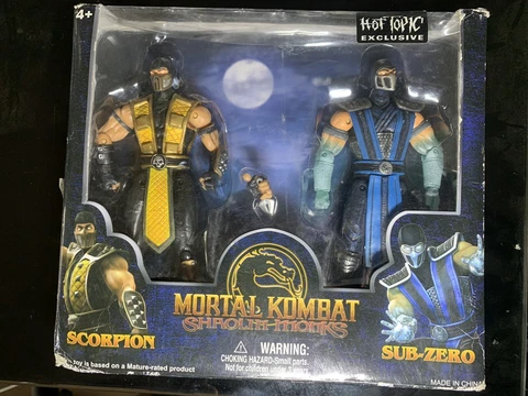 Mortal Kombat Shaolin Monks (Scorpion & Sub-Zero) Hot Topic Exclusive! Very Rare Cover