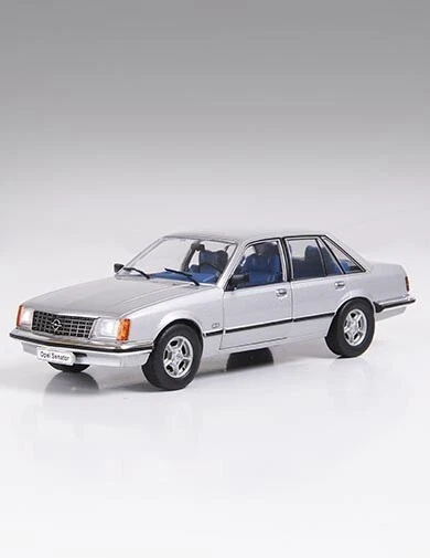 Coches Inolvidables. OPEL Senator 3.0 E 1978.  1/24. SALVAT - Imagen 1 de 1