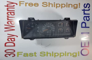 1996 Dodge Dakota A/T Instrument Cluster 148,612 Miles - Picture 1 of 3