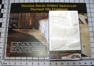 Sowjetisches Buran Shuttle Orbiter Thermokachel Fragmente in Vitrine LGK#4 - Bild 1 von 5