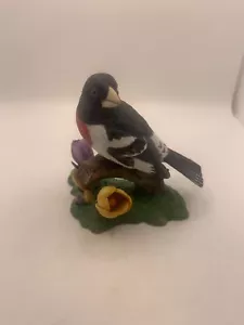 LENOX Bird Figurine Rose - breasted Grosbeak Fine Porcelain 1991 - Picture 1 of 4