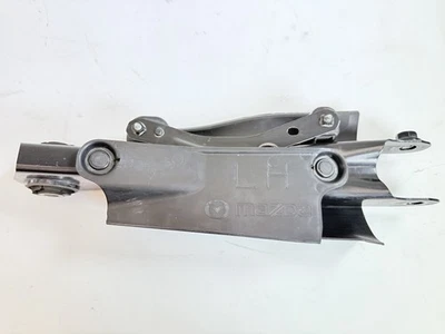MAZDA CX-9 2016-2023 suspensión trasera lado izquierdo brazo de control inferior OEM Foto 1 de 4
