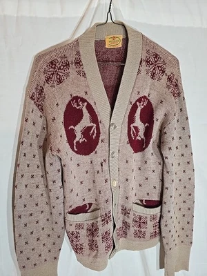 1950s Mens Virgin Wool Button Up Sweater Deer V Neck size Small - Image 1 of 4