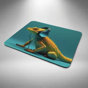 Lizard Mouse Mat / Pad Funny Birthday Day Office Xmas Gift DJ Headphones Reptile - Picture 1 of 2