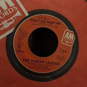 THE HUMAN LEAGUE 45 SINGLE , DON,T YOU WANT ME BABY / SECONDS - Picture 1 of 2