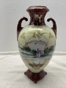 Jarrón urna vintage Nippon Moriage pintado a mano con doble mango  - Imagen 1 de 13