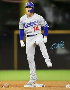 KIKE HERNANDEZ DODGERS SIGNED 16X20 2020 WORLD SERIES IN BASE PHOTO PSA - Picture 1 of 3
