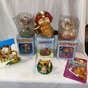 Enesco Garfield Cat Ceramic Figures, Bank, Frame, Car 1981 Cartoon Figurines - Picture 1 of 10