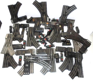 LIONEL LOT OF 022 O GAUGE TRAIN SWITCHES 18-SWITCHES WITH 17-CONTROLS NEED TLC - Picture 1 of 6