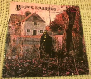 BLACK SABBATH SELF TITLED DEBUT VINYL LP 1970 ORIG OZ FONTANA PRESS 847 903 VTY - Picture 1 of 7