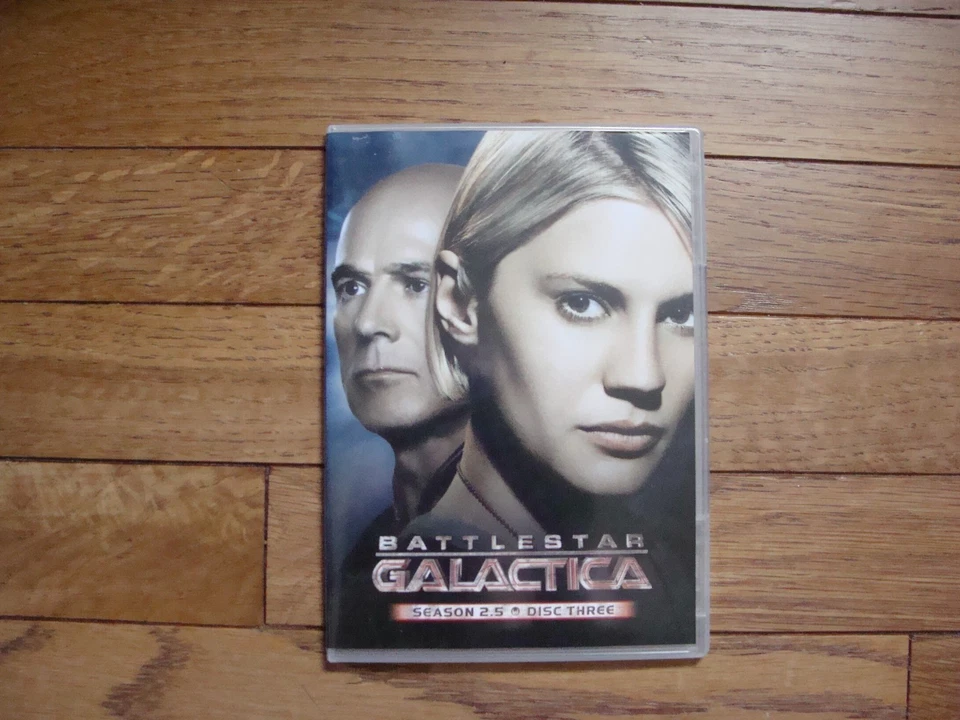 Battlestar Galactica Season 2.5 Disc Three Only - Image 1 of 1