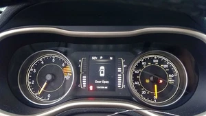 Speedometer Cluster 140 MPH 3.5" Screen Fits 17-18 CHEROKEE 1582808 - Picture 1 of 9