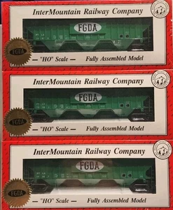 InterMountain HO Scale PS2 4750 3 Bay Covered Hopper FGDA #14897, 14883, 14876 - Bild 1 von 6